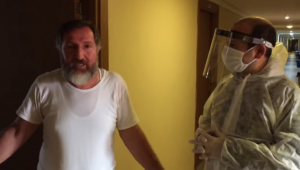 Dereci KYK'da karantinada olan misafirleri ziyaret etti