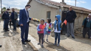 Emirdağ’da 23 Nisanda Doğanlara Sürpriz Doğumgünü