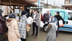 Gıda Paketleri İhtiyaç Sahiplerine Ulaşıyor