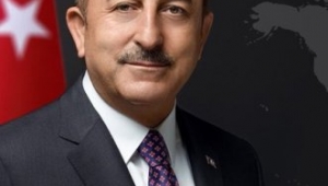 Haddini aşan Yunan'a Bakan Çavuşoğlu haddini bildirdi