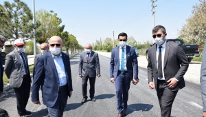 İGM Başkanı Çoban Çay’da asfalt çalışmalarını inceledi