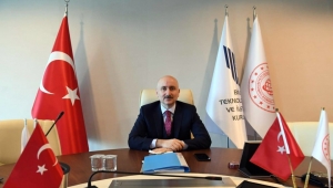 Sağlık çalışanlarımız sevdiklerine kavuşsun diye ilave ücretsiz internet ve dakika