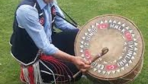 Son dakika….Afyonkarahisar'da davulcular bahşiş toplayamayacak