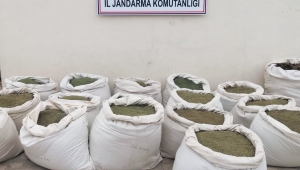 Son Dakika….Jandarma operasyonlarında yüklü miktarda esrar ve eroin ele geçirildi