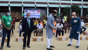 Türkiye’den Koronavirüs ile Mücadele Eden Bangladeş’e Destek