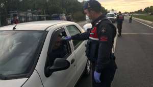 31 Şehirdeki 3 Günlük Sokağa Çıkma Kısıtlamasına uymayan 28 bin kişiye yasal işlem yapıldı