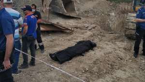 Afyonkarahisar'da inşaat işçisi göçük altında kalarak hayatını kaybetti