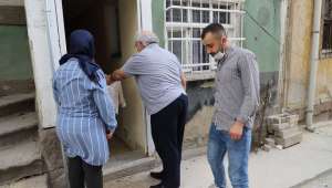 Akparti Afyonkarahisar Teşkilatından Öksüz ve yetimlere bayram ziyareti