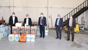 Başkan Zeybek’ten Belediyelere Hijyen Malzemesi Desteği