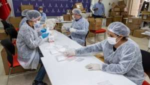 Büyükşehir’den sokağa çıkacak 65 yaş üstüne maske