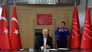 CHP Genel Başkanı Kemal Kılıçdaroğlu, engellilerle bir araya geldi