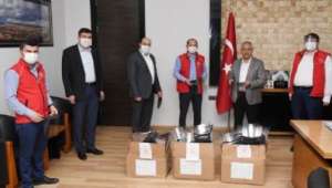 Gençlik Merkezinden 400 Adet Ücretsiz Yüz Koruyucu Maske