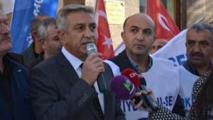 Kamu-Sen İl temsilcisi Mehmet Demir : Haksız kazanç sonucunda açlık ve yoksulluk tehlikesiyle baş başa kalan toplum ortaya çıkar