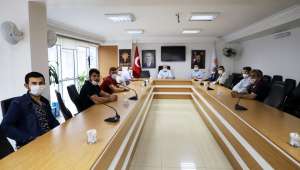 Saraydüzü Muhtarı Kurudere'den Başkan Sezen'e teşekkür ziyareti