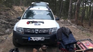 Son Dakika….Afyonkarahisar'da Kaçak kazı yapan şahıslara operasyon firar eden 3 kişi aranıyor