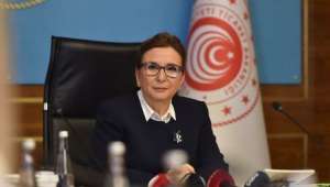Ticaret Bakanı Ruhsar Pekcan : Küresel ekonomi belki de son 100 yılın en zor sürecini yaşıyor
