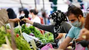 TZOB Genel Başkanı Bayraktar : Kuru incir 5,3 kat, salatalık 5,1 kat, elma 4,5 kat, maydanoz, kuru soğan ve nohut 3,9 kat fazlaya tüketiciye satılmaktadır