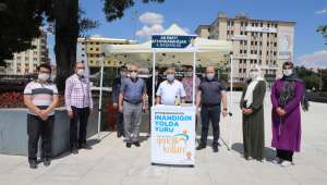 AK Parti ‘Sen yoksan bir eksiğiz’ sloganı ile üyelik seferberliği başlattı