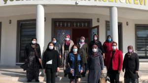 AFSÜ Akademisyenleri Kadın Kültür Evlerinde Eğitim Verdiler