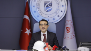 Bakan Dönmez 4 Aralık Dünya Madenciler Günü'nü kutladı