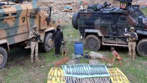 Jandarmanın başarılı operasyonunda çok sayıda mühimmat ele geçirildi