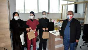 Başkan Şahin’den Sağlık Çalışanlarına 14 Mart Hediyesi