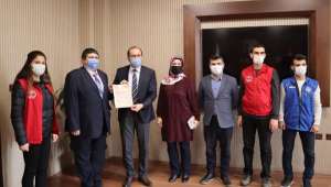 Gençlik Merkezlerinden AFSÜ’deki Sağlık Çalışanlarına Anlamlı Mektup