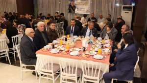 Olgun'dan, 6 ilçe teşkilata birden iftar