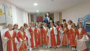 4.Geleneksel halk oyunları gösterisi sergilendi