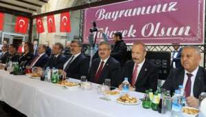 Bayramlaşma Töreni Taş Medrese´De Yapıldı