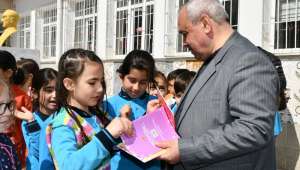 Kütüphane Haftasında Kitaplar, Başkan Şahin’den