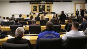 Zeybek Başkan Personeliyle Bayramlaştı