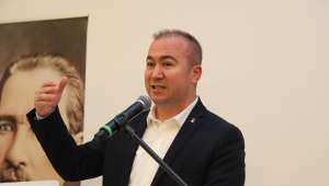 Akpartili Uluçay : Ülkeyi eyaletlere bölmeyi vaat ediyorlar, bundan öte beka meselesi var mı?