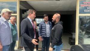 Araçlar satılmıyor vitrinde seyrediliyor