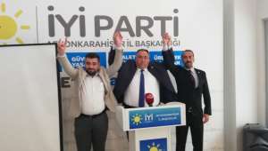 Memleket Partisi Bolvadin İlçe Başkanı Peker, İYİ Parti'ye Katıldı