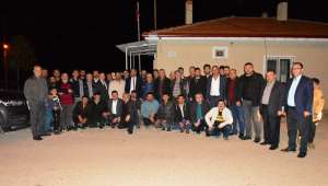 MHP'li Yücel Genç: Televizyonda lanetleyenler, mitinglerinde PKK'nın siyasi uzantısı HDP'nin paçavralarını sallıyorlar