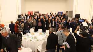 Zeybek Muhtarlara seslendi : Sizler bizlerin yürüyen ayağı gören gözü, tutan eli durumundasınız