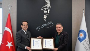 Antalya Büyükşehir Belediyesi Sokakta Kalan Evsizlere Sıcak Yuva Sunuyor