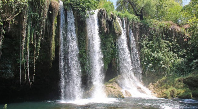 Düden Şelalesi 2024'te 840 Bin Ziyaretçi Ağırladı