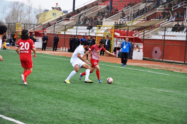 3. Lig'de yaş kriterine devam