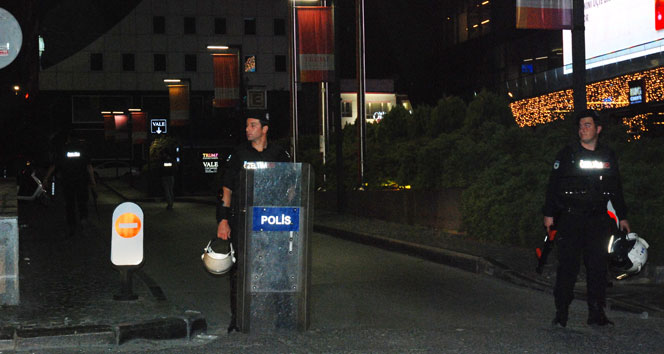 Mecidiyeköy’de alt geçitte patlama: 3 yaralı