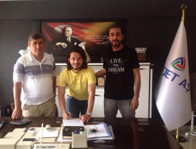  Afjet Afyonspor, Murathan ve Samet’i renklerine bağladı