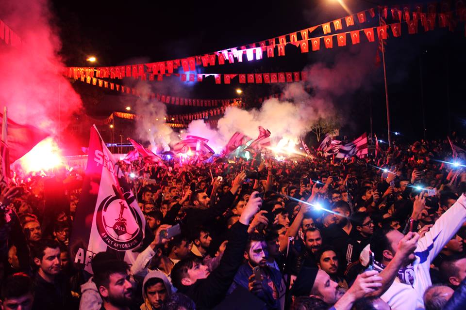 Afjet Afyonspor'a coşkulu kutlama