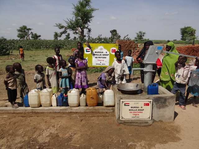 Afrika’da 9 milyon kişiye içme suyu temin edildi