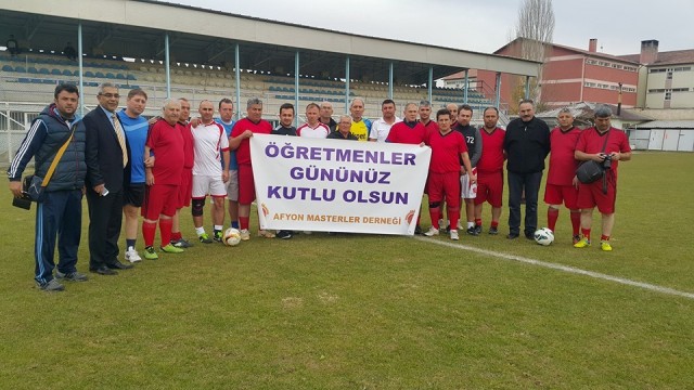 Afyon futbol masterleri Öğretmenleri unutmadı