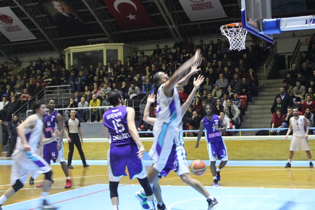 Afyon, İstanbul DSİ'ye galip: 73-82
