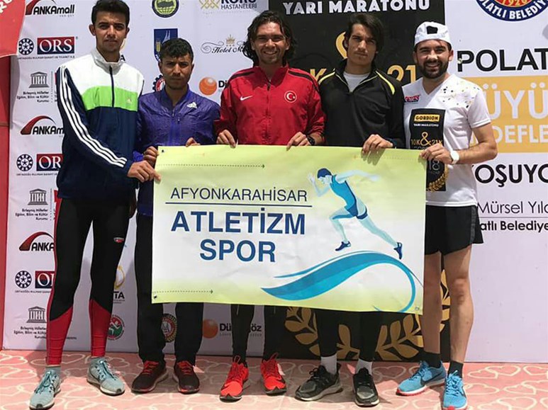 Afyonkarahisar Atletizm Gençlik Ve Spor Kulübü Gordion Yarı Maraton Şampiyonu