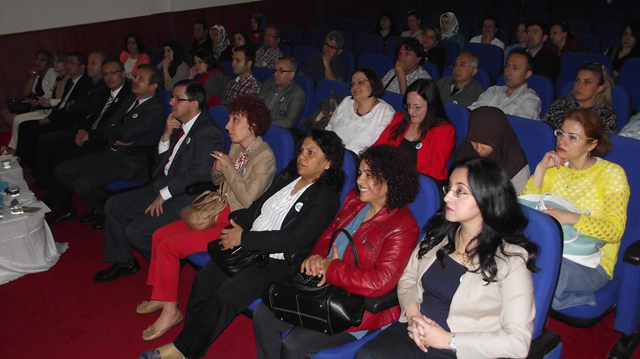 Afyonlu hekim ve ebelere seminer verildi