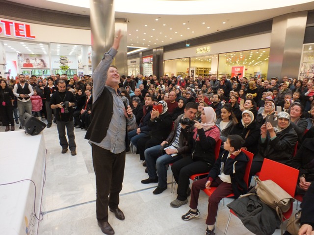 Ahmet Özhan Afyon Halkıyla, Park Afyon’da Buluştu