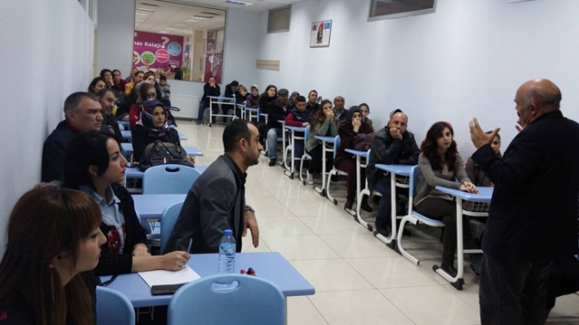 Aile Okulu’nda iletişimi öğrendiler